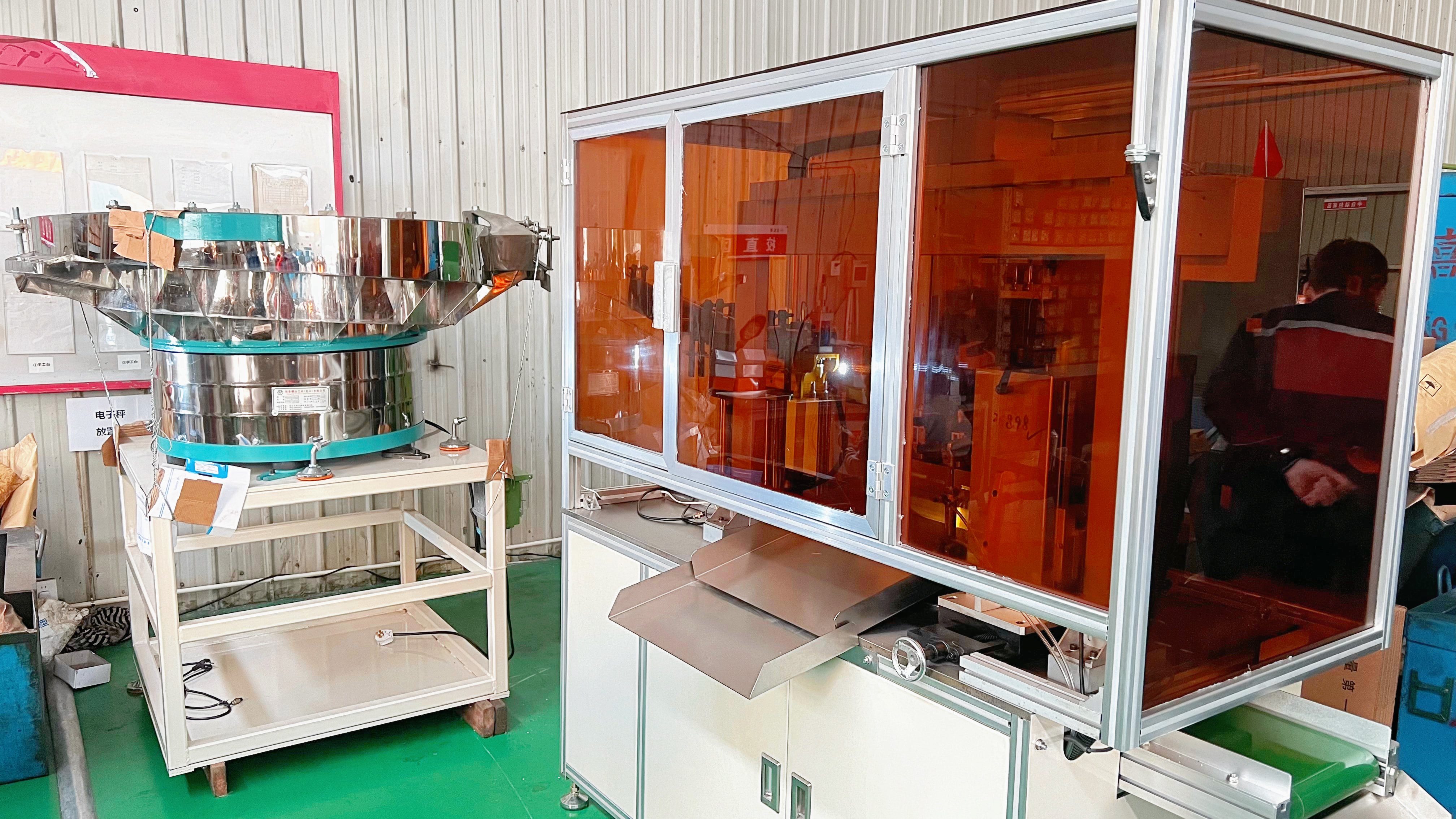 Ningkatake Kualitas & Efisiensi kanthi Sortasi Optik: Jinsixi Tekan Dhuwur Anyar ing Pabrikan Presisi.